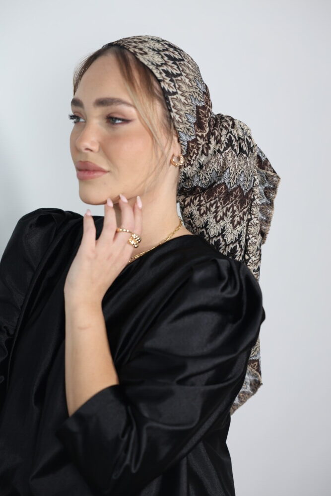 מטפחת מרובעת דגם אלי-ה שחור חום